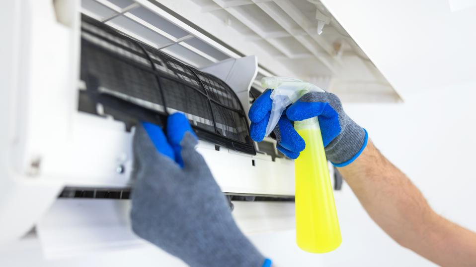 AC Filter Cleaning Dubai